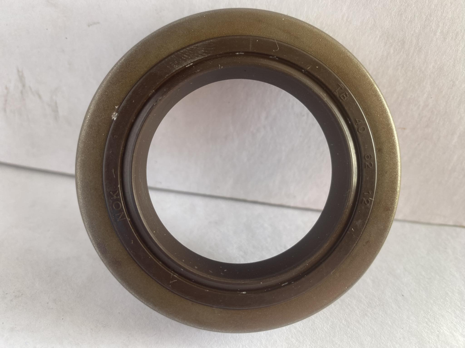 Oil Seal , For Fron Wheel L300 Gas , Bh4028 , Corteco