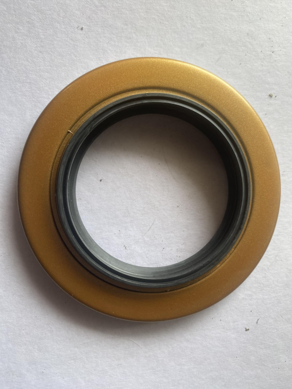 Oil Seal , For Canter Inner, Mt-100138 , Jtp Part Number: MT-100138